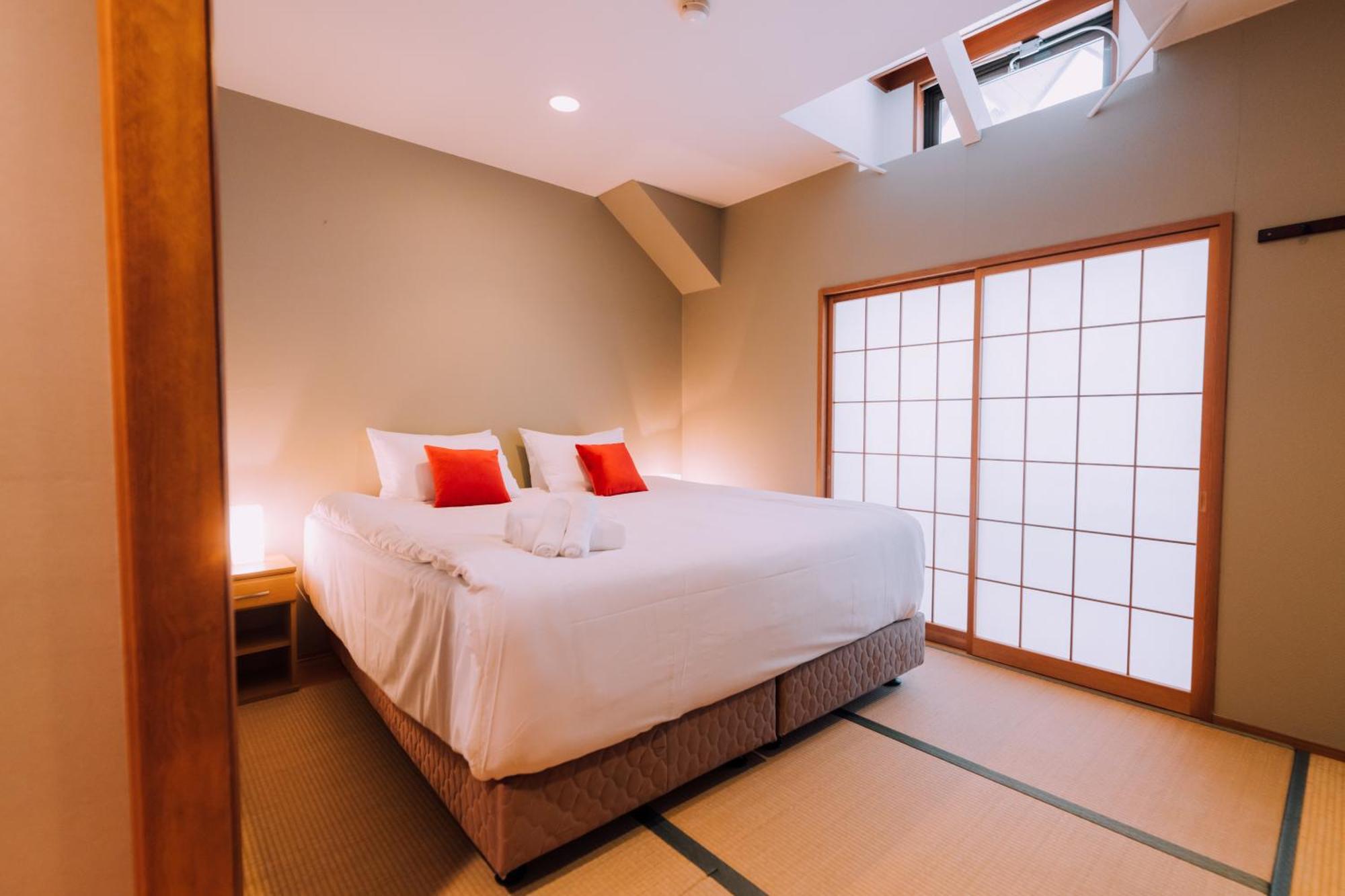 Double Black Hotel Hakuba Exterior photo
