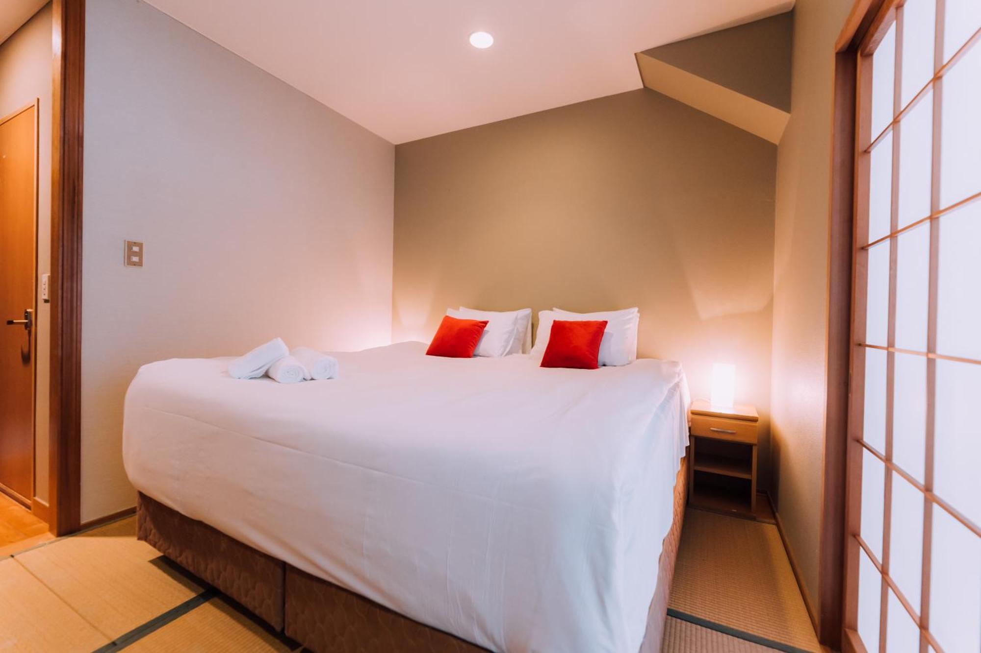 Double Black Hotel Hakuba Exterior photo